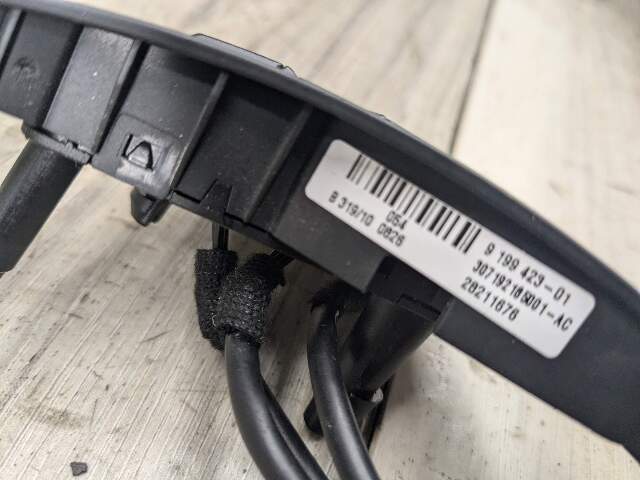 *WEAR* OEM BMW E70 E71 X5 X6 Steering Wheel Multifunction Button Switch Harness