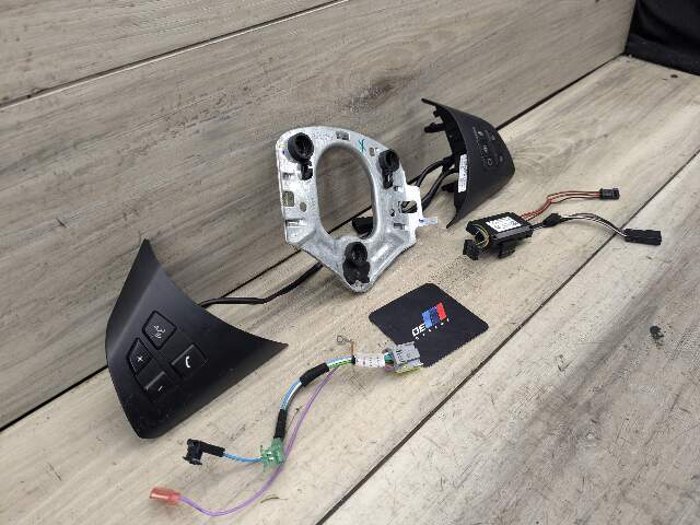 *WEAR* OEM BMW E70 E71 X5 X6 Steering Wheel Multifunction Button Switch Harness