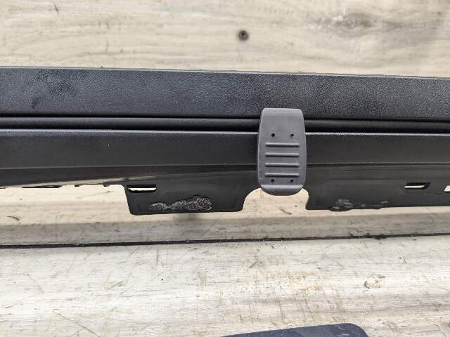 OEM BMW E70 X5 Rear Right Door Window Retractable Sun Shade Privacy Screen Trim