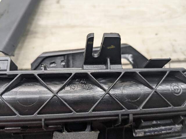 OEM BMW E70 X5 Rear Right Door Window Retractable Sun Shade Privacy Screen Trim