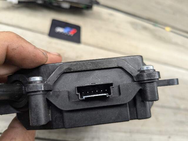19-21 OEM BMW G20 G80 330 M340 Trunk Lid Actuator Latch Lock System w Soft Close