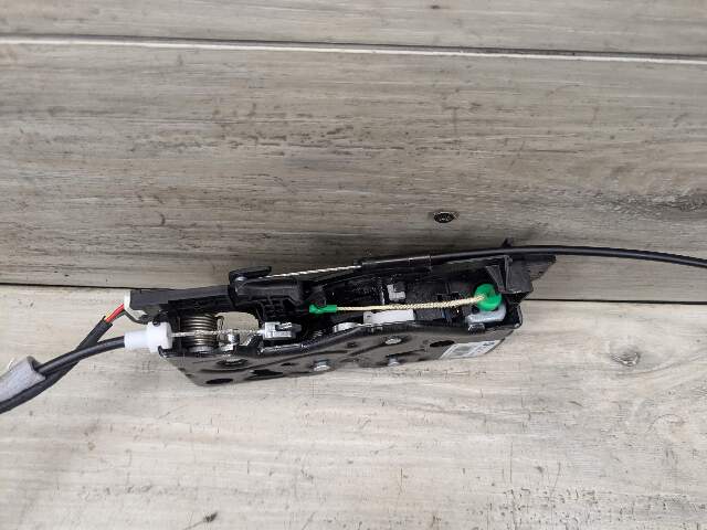 19-21 OEM BMW G20 G80 330 M340 Trunk Lid Actuator Latch Lock System w Soft Close