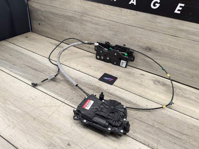 19-21 OEM BMW G20 G80 330 M340 Trunk Lid Actuator Latch Lock System w Soft Close
