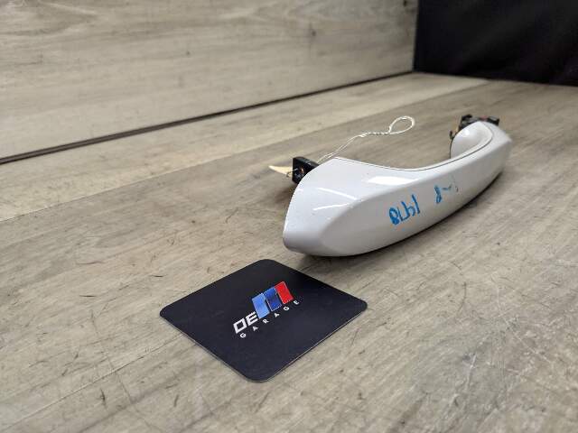 OEM BMW G30 530 540 M550 F90 M5 Front Rear Right Passenger Door Handle COMFORT