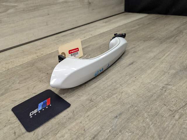 OEM BMW G30 530 540 M550 F90 M5 Front Rear Right Passenger Door Handle COMFORT