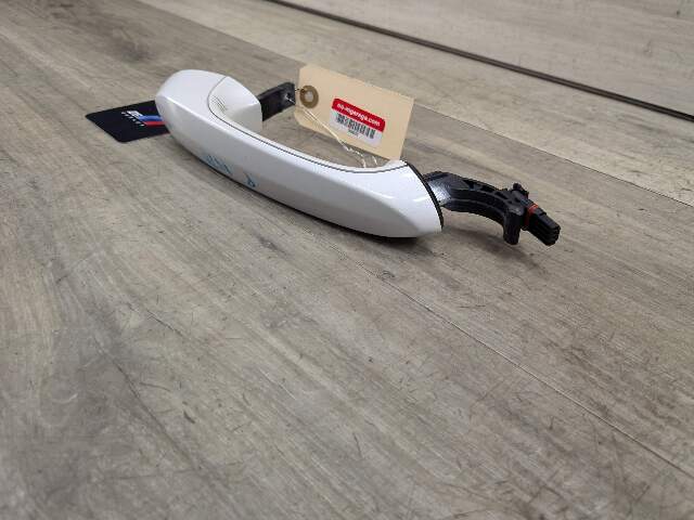 OEM BMW G30 530 540 M550 F90 M5 Front Rear Right Passenger Door Handle COMFORT