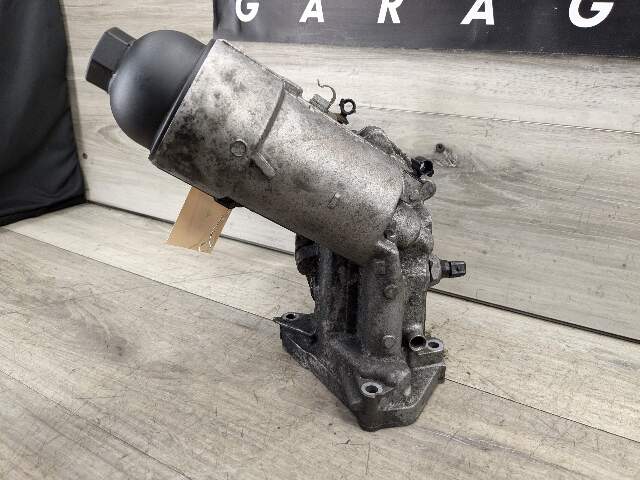 09-11 OEM BMW E90 E70 M57 3.0 Diesel Engine Motor Oil Filter Cooler Housing