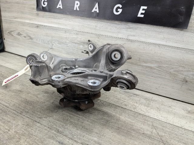 19-21 OEM BMW G20 330 M340 REAR Right Knuckle Wheel Hub Spindle Bearing