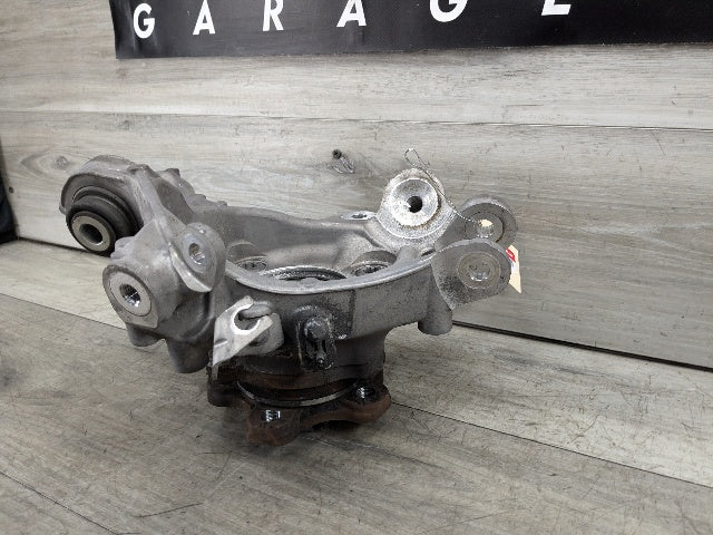 19-21 OEM BMW G20 330 M340 REAR Right Knuckle Wheel Hub Spindle Bearing
