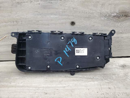 *OEM BMW G01 G02 G20 X3 Front Passenger Right Seat Adjustment Control Switch
