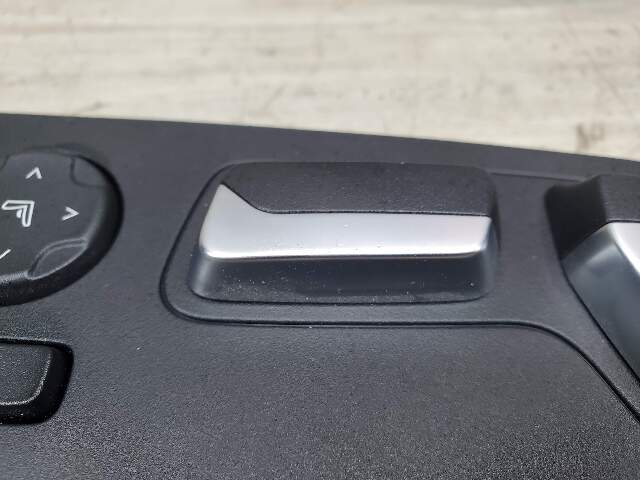 *OEM BMW G01 G02 G20 X3 Front Passenger Right Seat Adjustment Control Switch