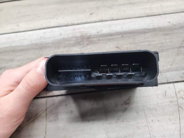 09-16 OEM BMW E89 Z4 Electric Parking Park Brake Control Module EMF