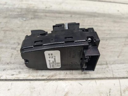 10-18 BMW F01 F02 F06 F07 Rear Window Regulator Sun Shade Control Switch