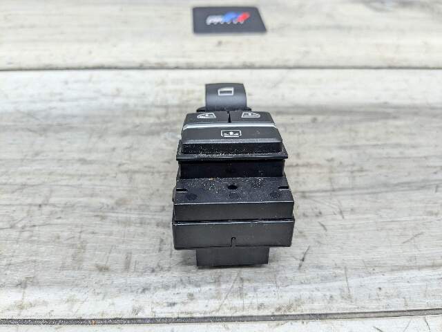 10-18 BMW F01 F02 F06 F07 Rear Window Regulator Sun Shade Control Switch