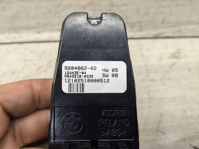 10-18 BMW F01 F02 F06 F07 Rear Window Regulator Sun Shade Control Switch