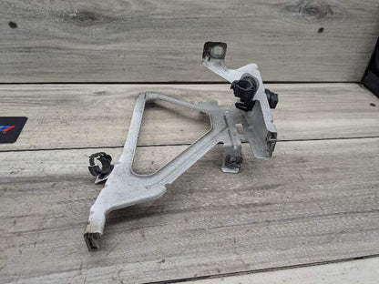 09-15 OEM BMW F01 F02 740 750 Front Right Passenger Fender Bracket Holder SET