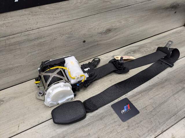 OEM BMW G01 G02 F97 F98 X3 X4 Front Right Passenger Seat Belt Seatbelt Retractor