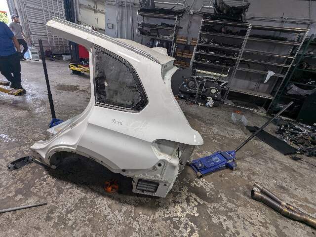 *NOTE* 19-23 OEM BMW G05 X5 Rear Left Driver Side Quarter Panel Body Cut