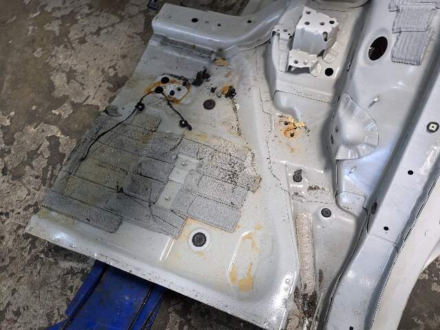 *NOTE* 19-23 OEM BMW G05 X5 Rear Left Driver Side Quarter Panel Body Cut