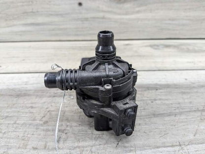 OEM BMW F97 F98 G01 G02 G05 G06 G07 I8 X3 X4 X5 X6 X3M Auxililiary Water Pump