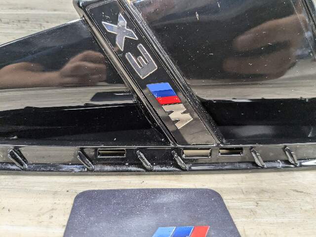 20-24 OEM BMW F97 X3M Right Passenger Side Fender Air Duct Vent Trim Molding