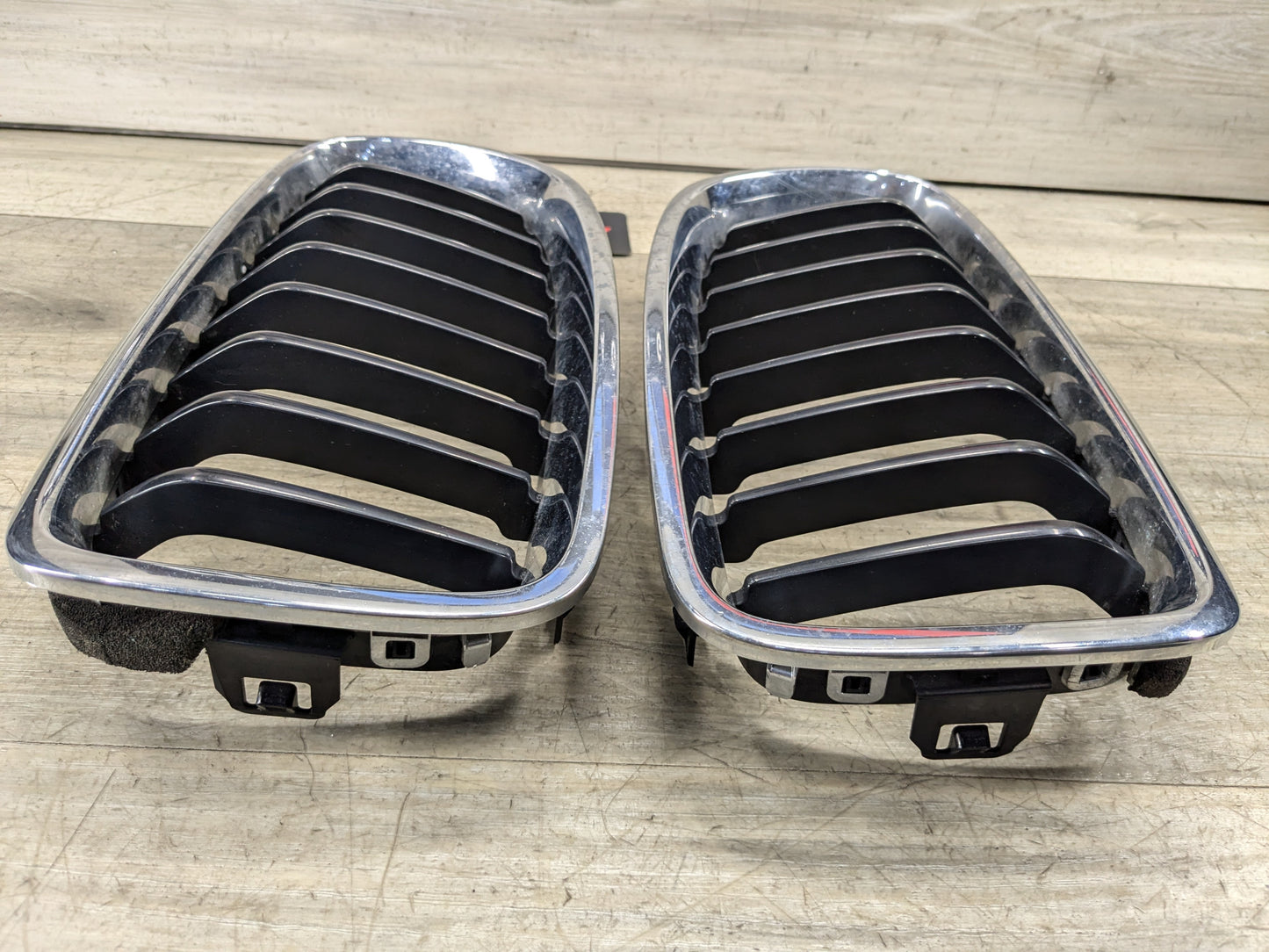 12-18 OEM BMW F30 328 335 340 Left Right Bumper Upper Kidney Grille Chrome PAIR