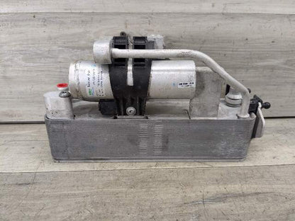 16-21 OEM BMW F22 F30 F32 F36 AC Air Conditioning Compact Condenser with Dryer