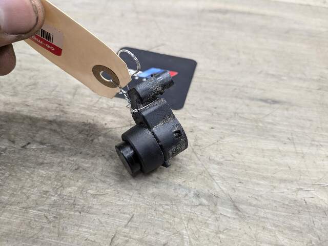 *OEM BMW E82 E84 E88 E89 E90 E92 E93 Front Rear Parking Distance Sensor PDC