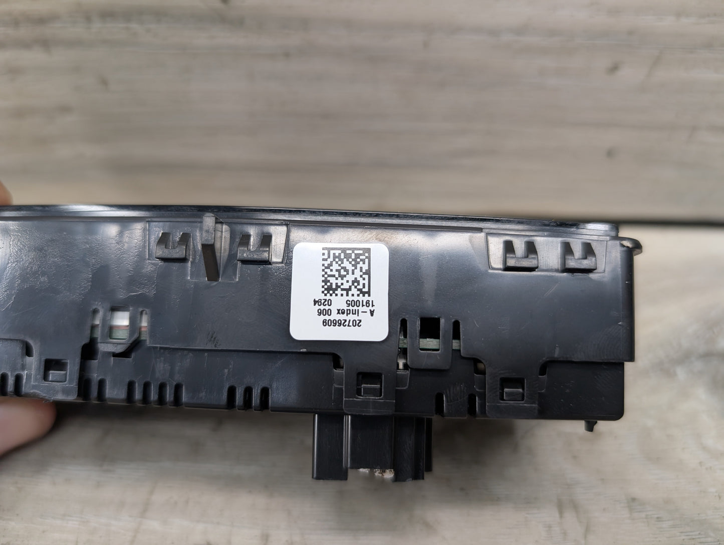 OEM BMW G01 G02 F97 F98 X3 X4 AC Rear Heater Climate Control Switch Panel