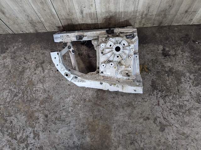 19-23 OEM BMW G05 X5 Front Left Driver Side Apron CUT Supporting Strut White