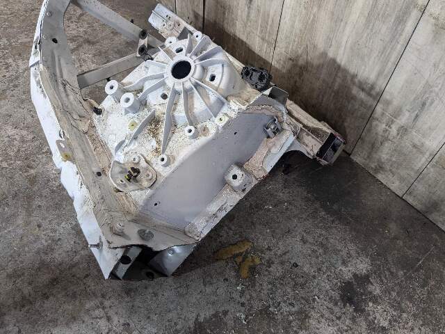 19-23 OEM BMW G05 X5 Front Left Driver Side Apron CUT Supporting Strut White