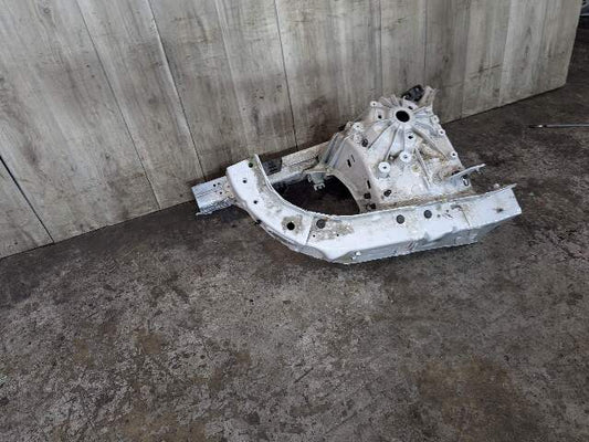 19-23 OEM BMW G05 X5 Front Left Driver Side Apron CUT Supporting Strut White