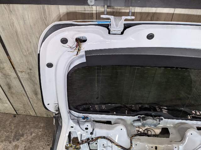 18-23 OEM BMW F39 X2 Rear Liftagte Tailgate Trunk Lid Tail Gate Upper Door White