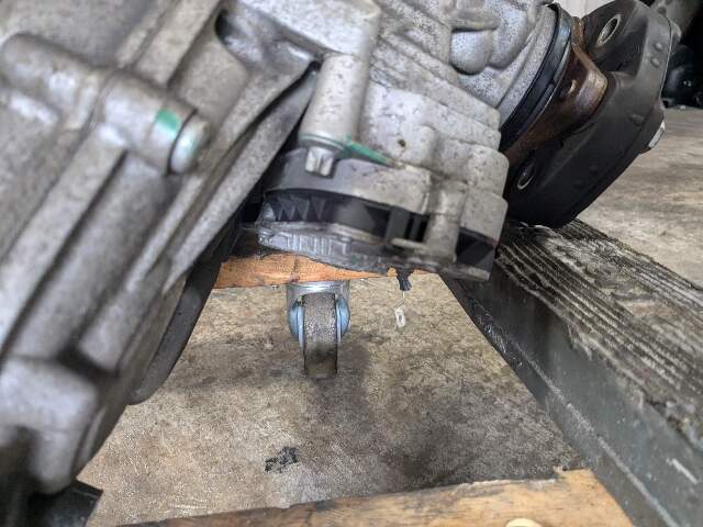 14-18 OEM BMW F15 X5 50iX N63 AWD xDrive Transfer Case Gearbox ATC45L 171k