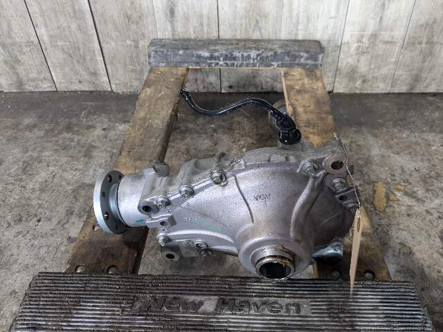 OEM BMW F97 F98 X3M X4M xDrive AWD Front Differential Axle Gearbox Carrier 52k