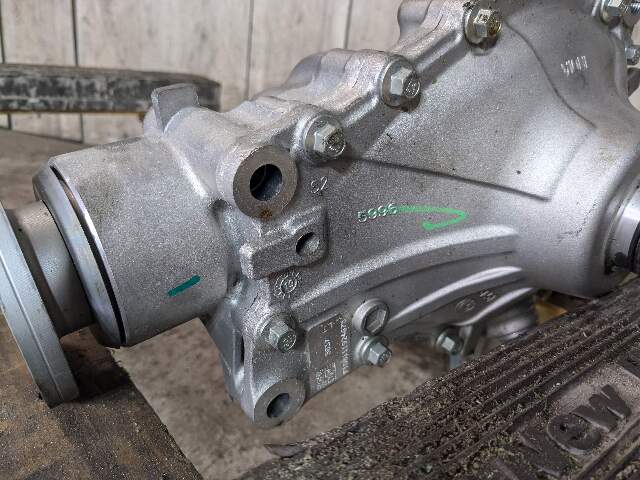 OEM BMW F97 F98 X3M X4M xDrive AWD Front Differential Axle Gearbox Carrier 52k