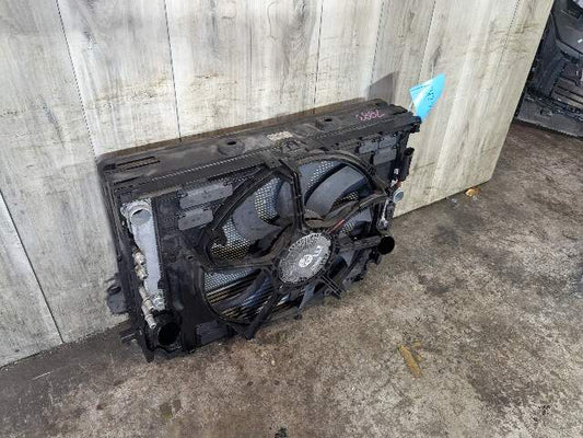 OEM BMW F02 F06 F12 F13 640 740 Cooling Radiator Condensor Fan Shroud SET N55