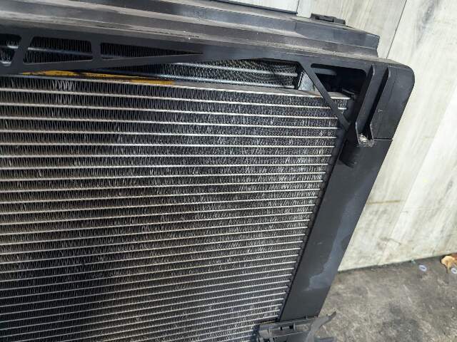 OEM BMW F02 F06 F12 F13 640 740 Cooling Radiator Condensor Fan Shroud SET N55