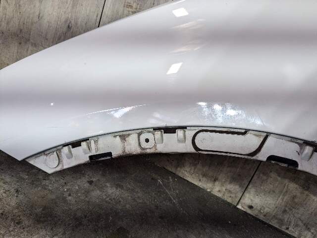 14-18 OEM BMW F15 X5 Front Left Driver Side Fender Panel White 300