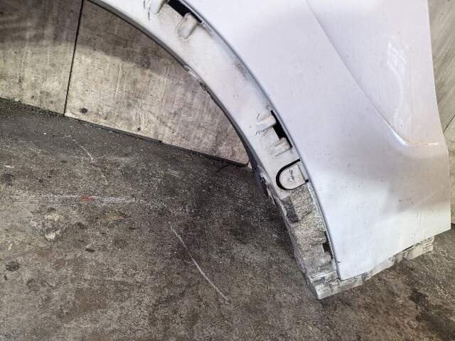14-18 OEM BMW F15 X5 Front Left Driver Side Fender Panel White 300