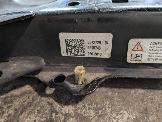 16-24 OEM BMW F39 F44 F48 X1 X2 Front Axle Subframe Carrier Crossmember Cradle