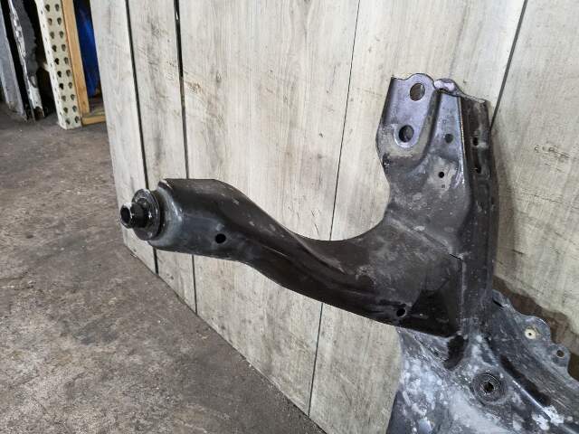 16-24 OEM BMW F39 F44 F48 X1 X2 Front Axle Subframe Carrier Crossmember Cradle