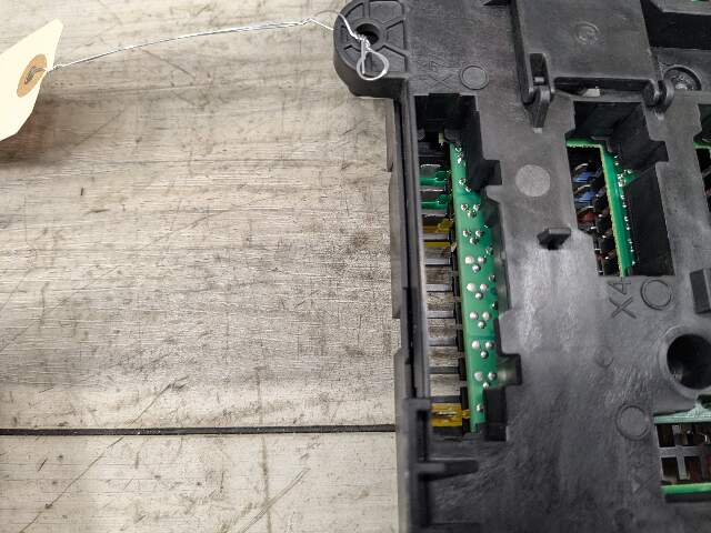 OEM BMW G05 G07 X5 X7 Rear Battery Power Distribution Fuse Relay Junction Box