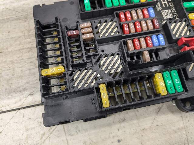 OEM BMW G05 G07 X5 X7 Rear Battery Power Distribution Fuse Relay Junction Box