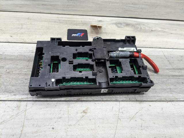 OEM BMW G05 G07 X5 X7 Rear Battery Power Distribution Fuse Relay Junction Box