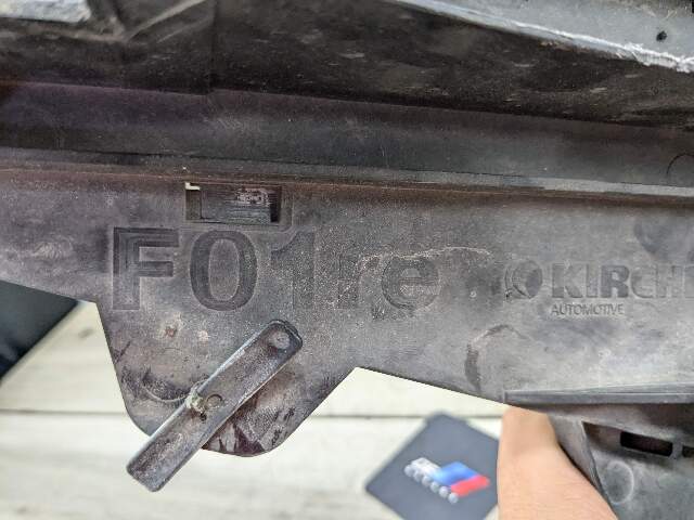 09-15 OEM BMW F01 F02 750 Front Right Headlight Support Mount Mounting Bracket