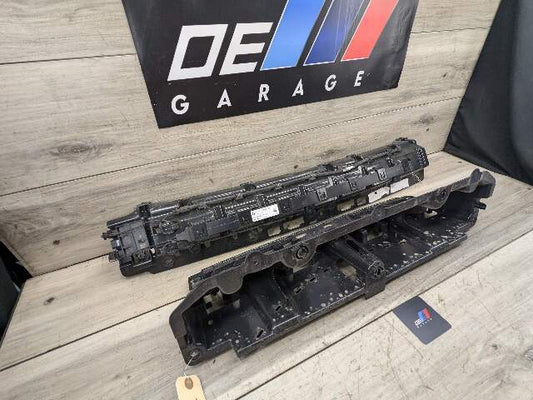 19-25 BMW G05 X5 REAR Bumper Middle Center Guide Mount Support Bracket PAIR