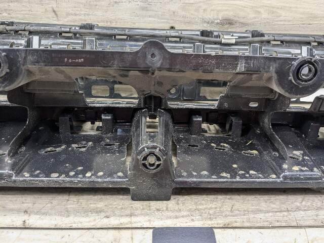 19-25 BMW G05 X5 REAR Bumper Middle Center Guide Mount Support Bracket PAIR