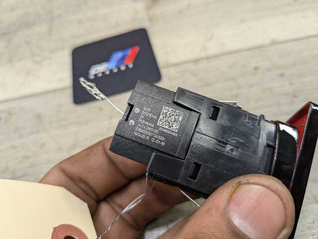 OEM BMW F90 M5 G12 G30 530 540 M550 Center Hazard Warning Flasher Light Switch