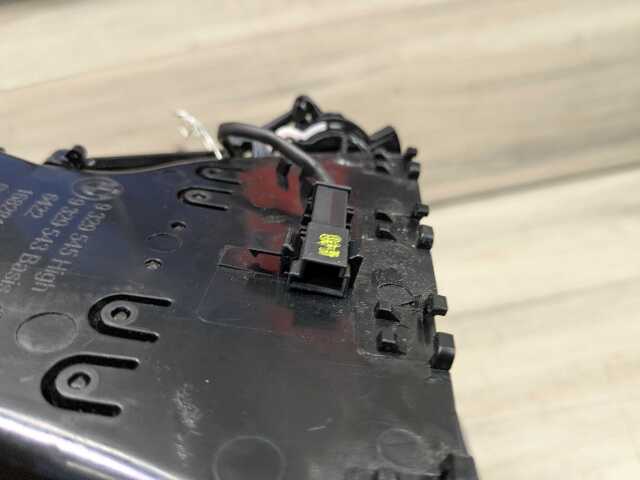 OEM BMW F90 M5 G30 G32 530 540 M550 640 Left Driver Side Air AC Vent Dash Grille
